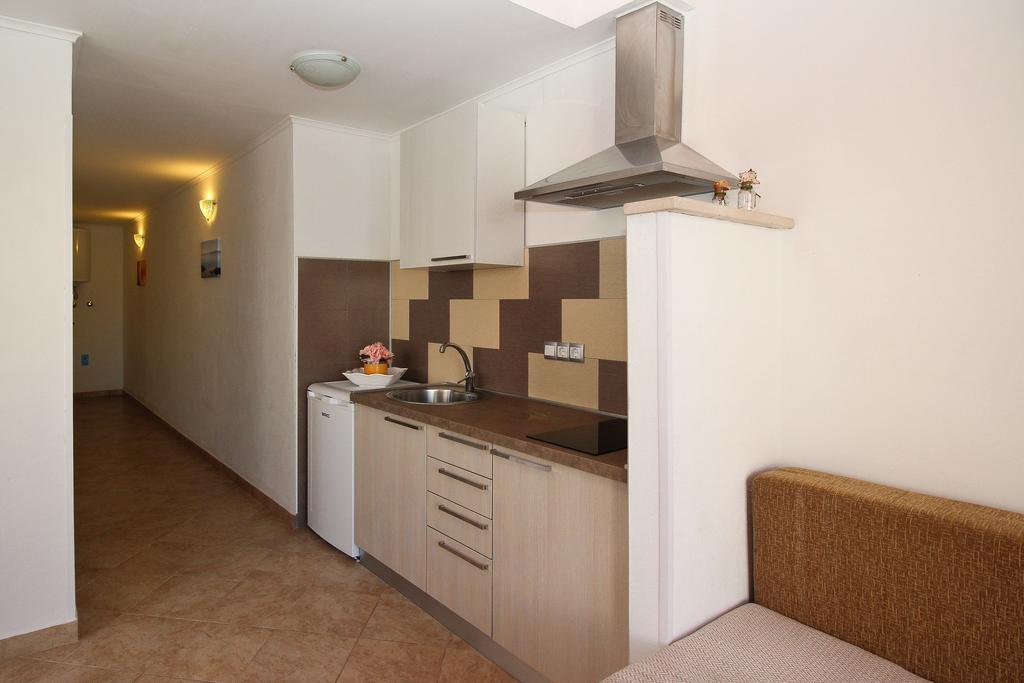 Apartment Drazen Šilo Kültér fotó