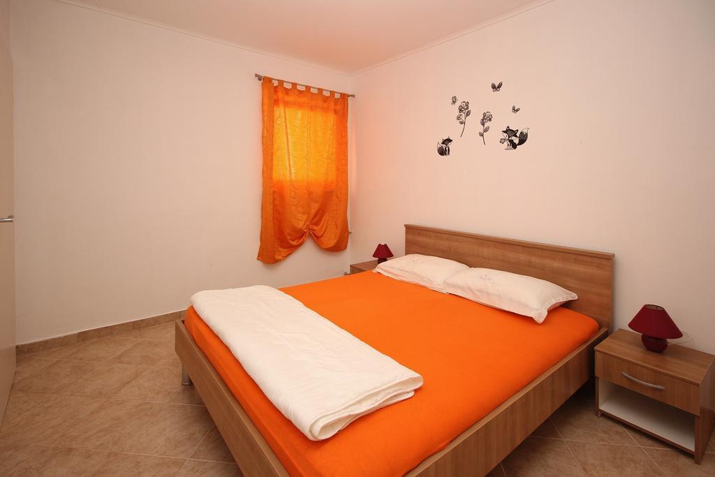 Apartment Drazen Šilo Kültér fotó